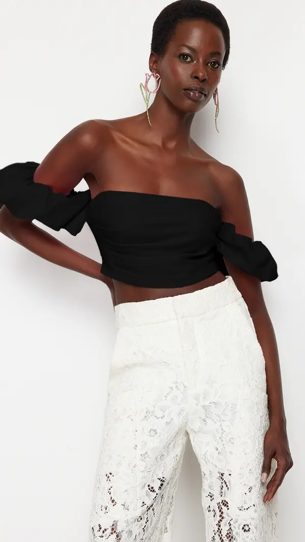 Trendyol Trendyol Black Crop Woven Bustier