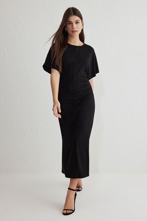 Trendyol Trendyol Black Fitted Gather/Drape Midi Stretch Knit Dress