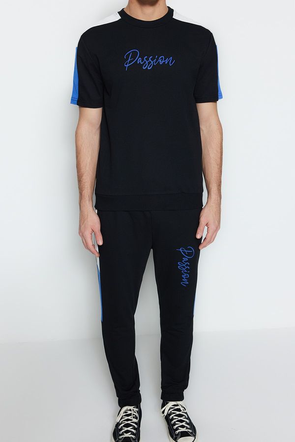 Trendyol Trendyol Black Men's Tracksuit Set Regular/Regular Cut Paneled Text Printed