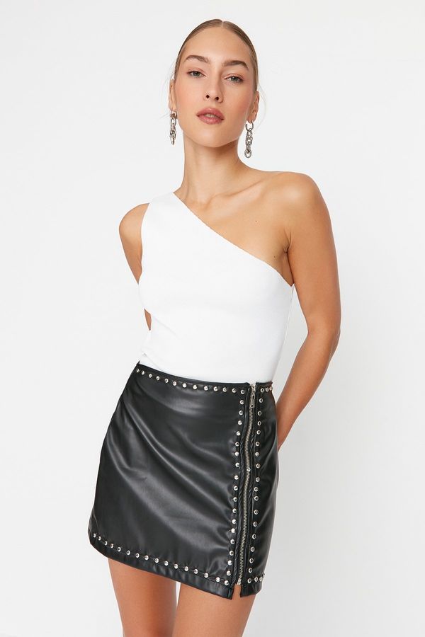 Trendyol Trendyol Black Mini A-Line Weave Trousered Faux Leather Skirt