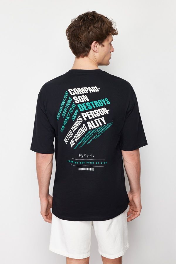 Trendyol Trendyol Black Oversize/Wide Cut 100% Cotton Fluffy Text Printed T-Shirt