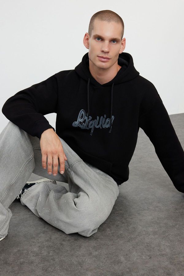 Trendyol Trendyol Black Oversize/Wide Cut Hooded Sweatshirt with Text Print and Fleece Inside