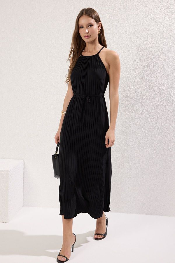 Trendyol Trendyol Black Plain Maxi Stand Collar Pleated Skater/Waist Open Knit Dress