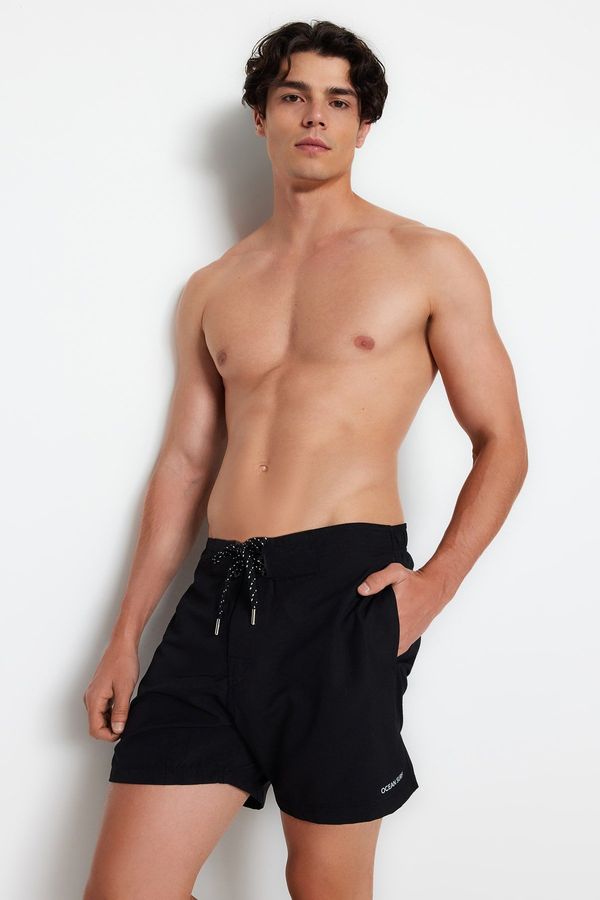Trendyol Trendyol Black Standard Size Soft Fabric Sea Shorts