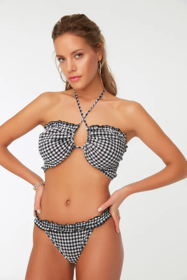 Trendyol Trendyol Black Textured Gingham Bikini Bottoms