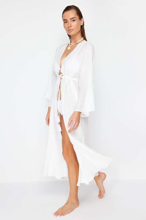 Trendyol Trendyol Bridal Ecru Maxi Woven Gathered Kimono & Kaftan