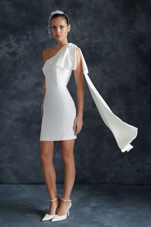 Trendyol Trendyol Bridal White Pearl Detailed Bow Wedding/Wedding Elegant Evening Dress