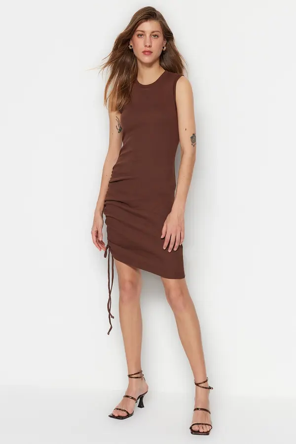 Trendyol Trendyol Brown Crew Neck Fitted, Shirring Detailed Ribbed Flexible Mini Knitting Dress
