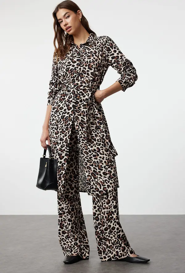 Trendyol Trendyol Brown Leopard Patterned Belted Viscose Regular Woven Bottom-Top Set