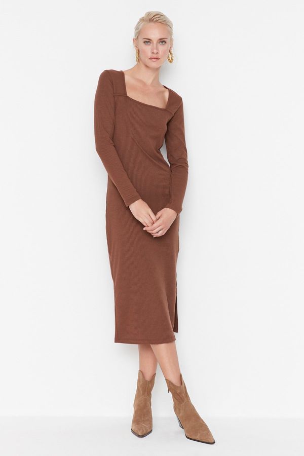 Trendyol Trendyol Brown Ribbed Square Neck Fitted Long Sleeve Slit Midi Dress