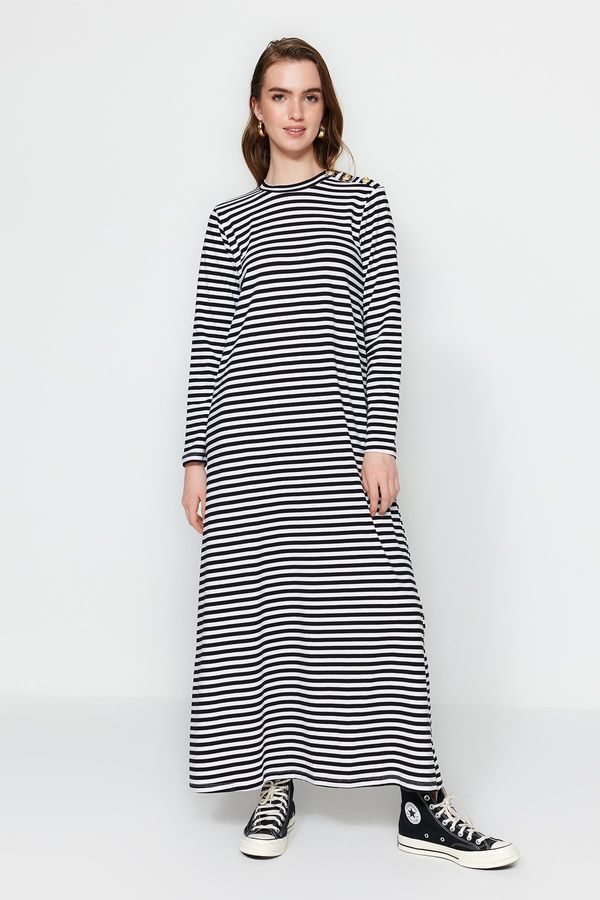 Trendyol Trendyol бяла плетена рокля с бутон подробно рамо