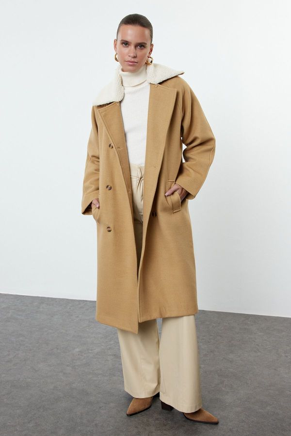 Trendyol Trendyol Camel Regular Collar Plush Detailed Wool Coat