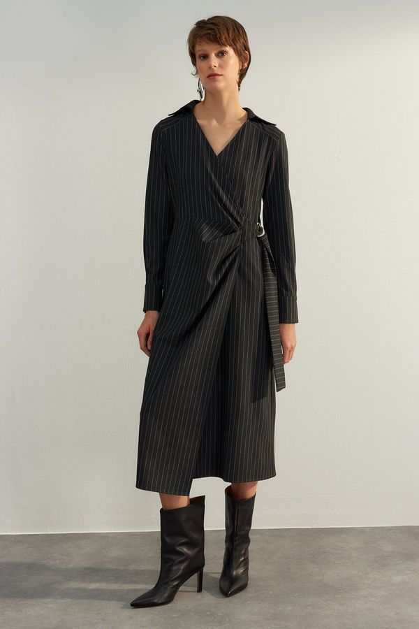 Trendyol Trendyol черен двуреден затваряне раирана тъкани тъкани рокля