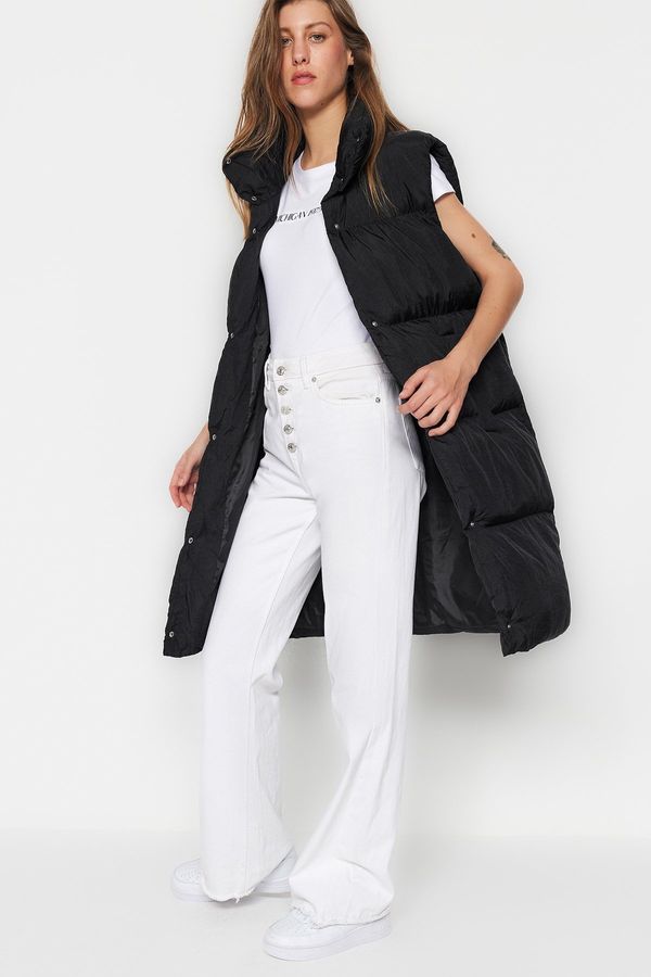 Trendyol Trendyol черен извънгабаритни надуваеми жилетка