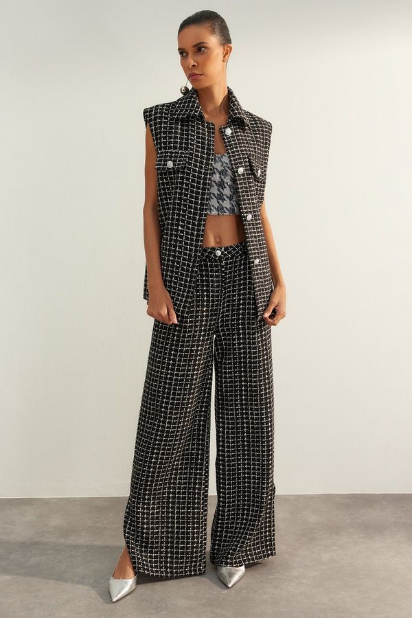 Trendyol Trendyol черен лимитирана серия монтирани тъкани карирана жилетка