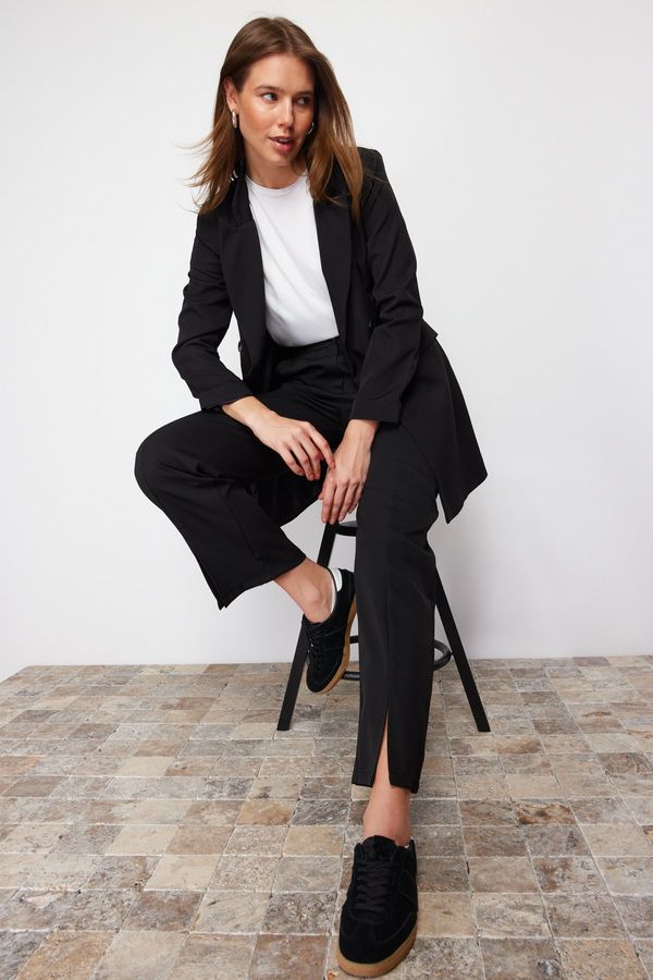 Trendyol Trendyol черен висока талия цепка подробни тъкани панталони с джобове