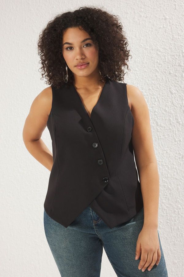 Trendyol Trendyol Curve Black Regular Asymmetric Buttoned Large Size Woven Vest