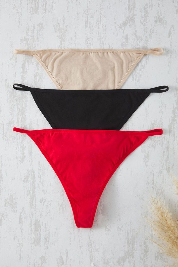 Trendyol Trendyol Curve Black-Skin-Red 3-Pack Cotton Plus Size String Panties