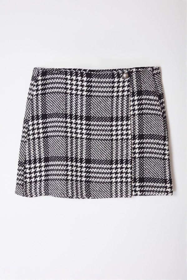 Trendyol Trendyol Curve Black-White Houndstooth Patterned Plus Size Skirt