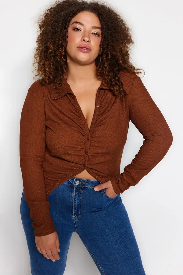 Trendyol Trendyol Curve Brown Fitted Gathered Knitted Shirt