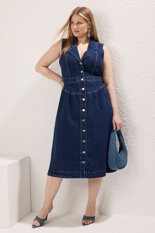Trendyol Trendyol Curve Dark Blue Comfort Denim Plus Size Dress