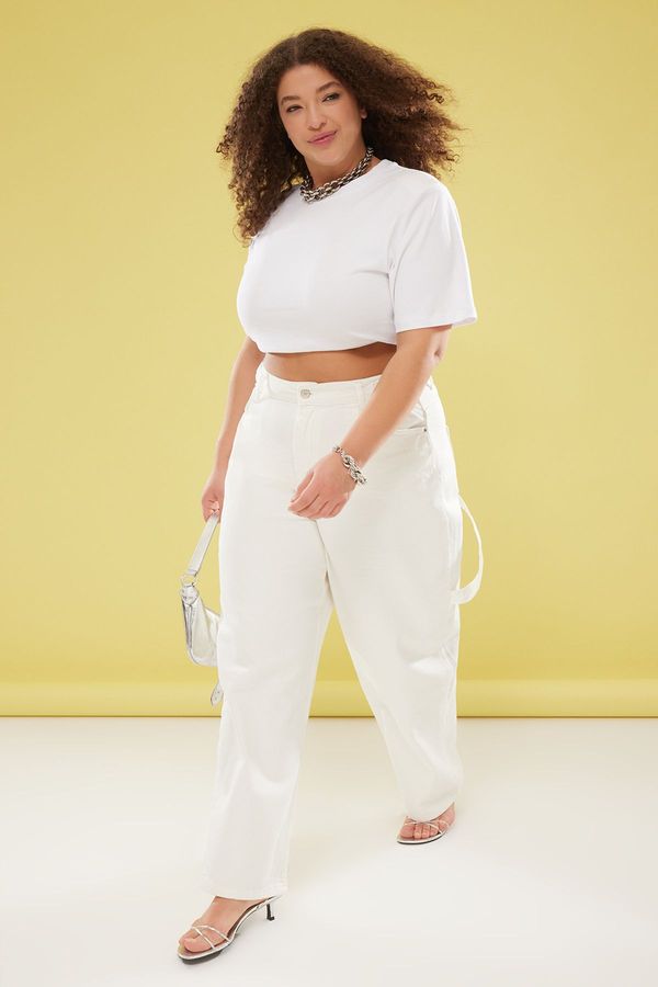 Trendyol Trendyol Curve Ecru High Waist Straight Leg Plus Size Jeans