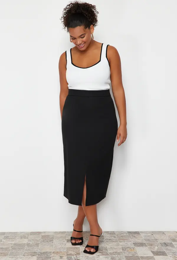 Trendyol Trendyol Curve Ecru Stripe Detailed Square Neck Bodycon Knit Blouse