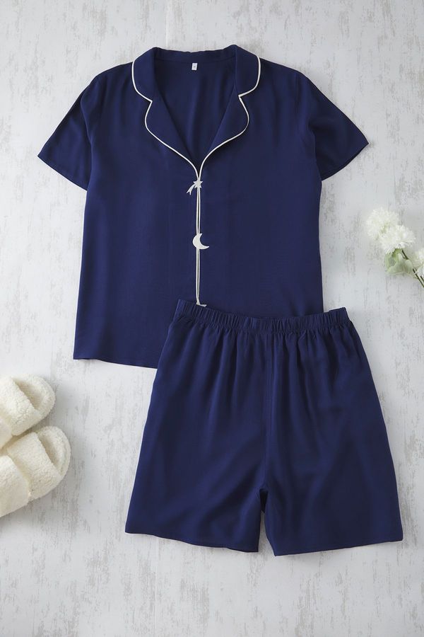 Trendyol Trendyol Curve Navy Blue Embroidery and Piping Detail Viscose Woven Pajama Set