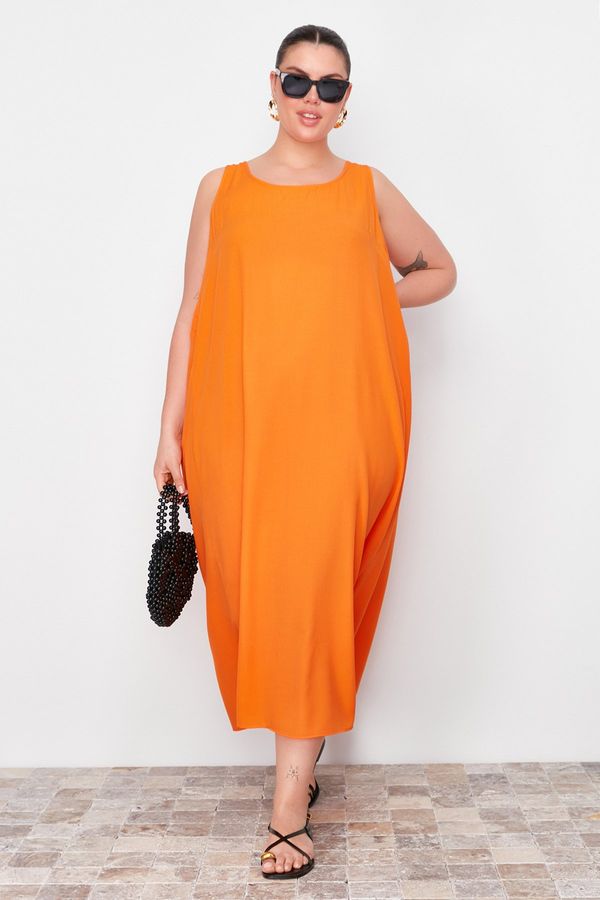 Trendyol Trendyol Curve Tile Crew Neck Long Woven Dress