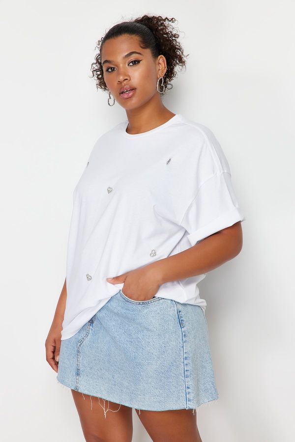 Trendyol Trendyol Curve White Heart Accessory Detailed Oversize Knitted T-shirt