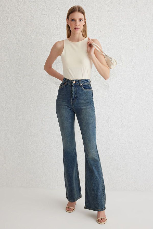Trendyol Trendyol Dark Blue High Waist Flare Jeans