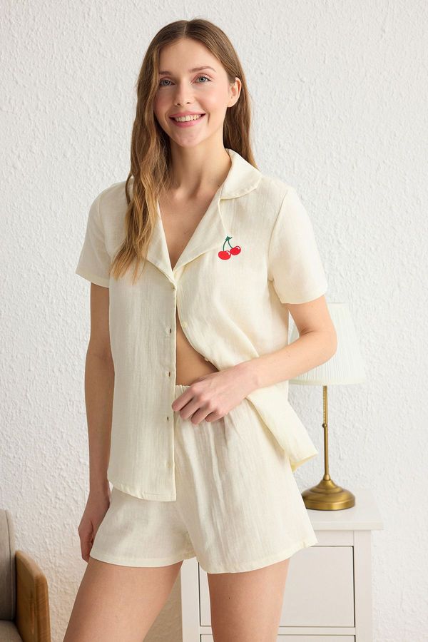 Trendyol Trendyol Ecru 100% Cotton Cherry Embroidered Muslin Shorts Woven Pajama Set