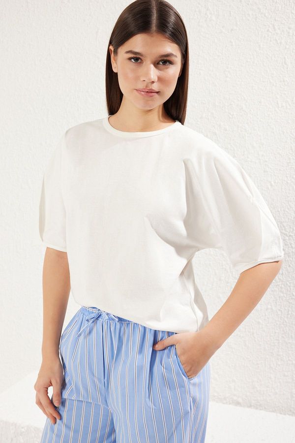 Trendyol Trendyol Ecru 100% Jersey Balloon Sleeve Oversize/Wide Cut Knitted T-Shirt