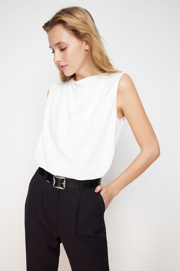 Trendyol Trendyol Ecru Gather Detailed Crew Neck Sleeveless Woven Blouse
