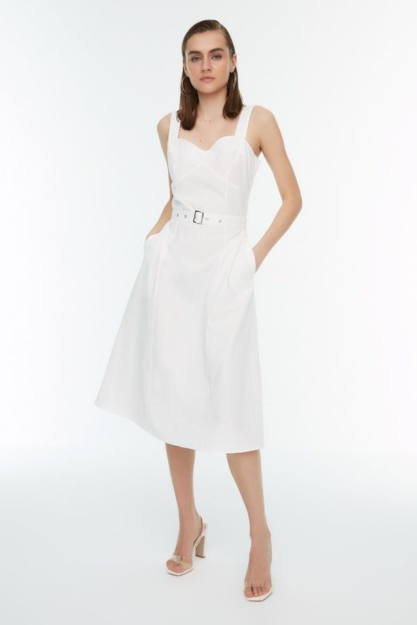 Trendyol Trendyol Ecru колан тъкани тъкани рокля