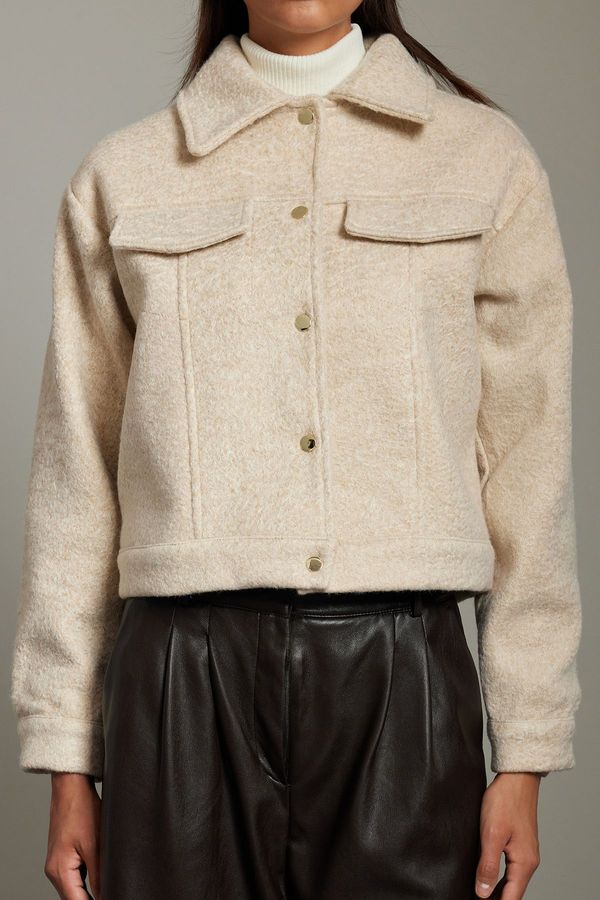 Trendyol Trendyol Ecru Limited Edition Regular Fit Boucle Thin Jacket Coat