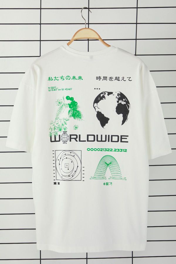 Trendyol Trendyol Ecru Oversize/Wide Cut 100% Cotton Printed T-Shirt