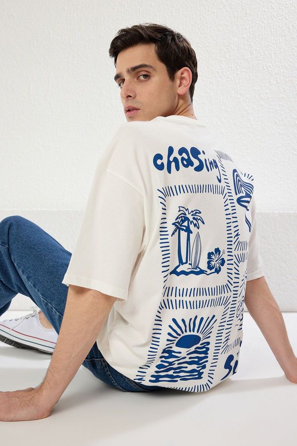Trendyol Trendyol Ecru Oversize/Wide Cut Printed 100% Cotton T-Shirt
