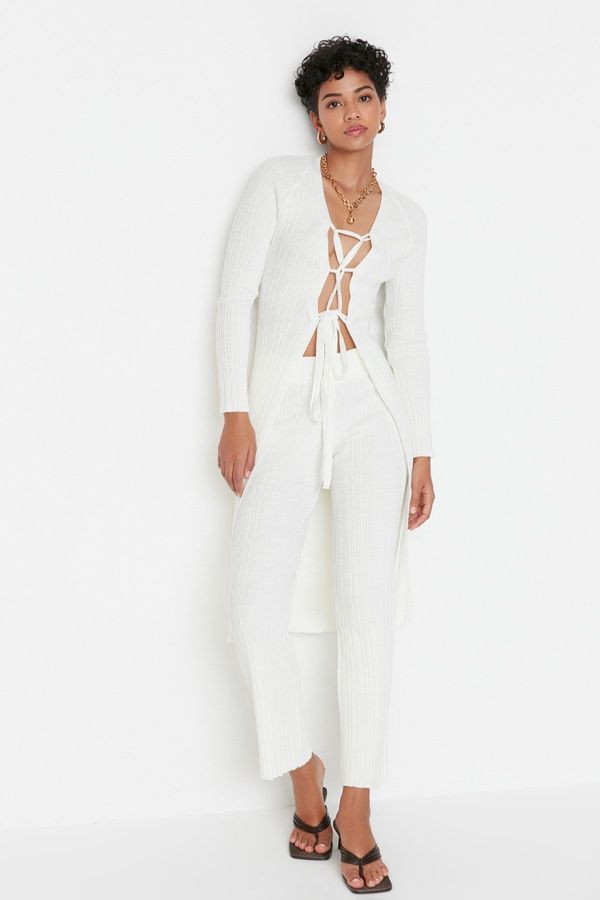 Trendyol Trendyol Ecru Завързване подробни панталони-жилетка трикотаж отгоре-горната част на комплекта