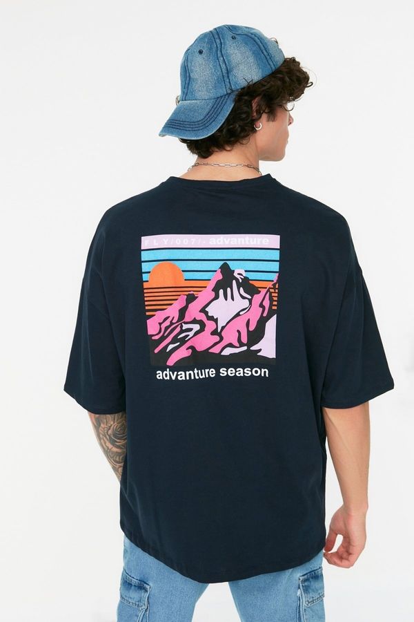 Trendyol Trendyol флот синьо мъжки извънгабаритни/широки нарязани 100% памук екипажа врата къс ръкав отпечатани тениска