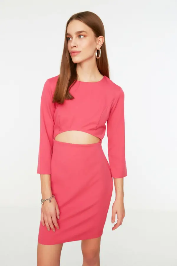 Trendyol Trendyol Fuchsia изрязани подробни тъкани рокля