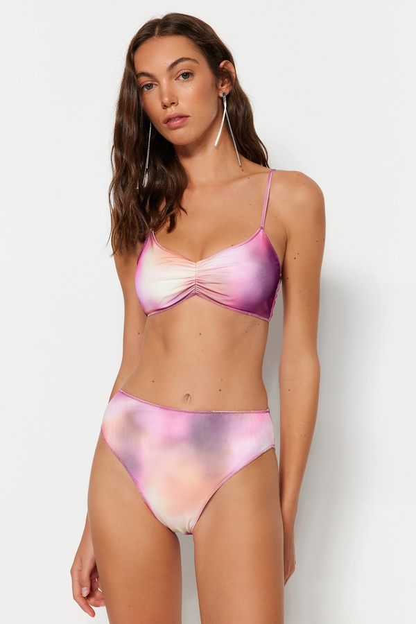 Trendyol Trendyol градиент шарени окото подробни висока талия висок крак бикини дъното