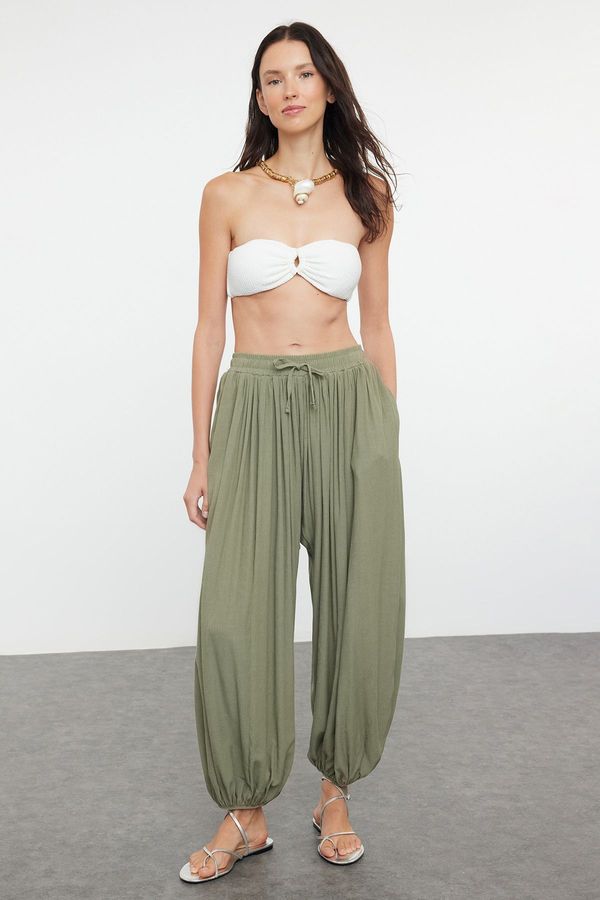 Trendyol Trendyol Khaki Woven Trousers