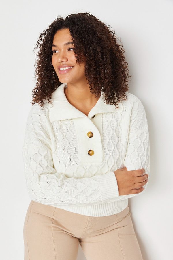 Trendyol Trendyol крива екрю плета подробно поло трикотаж пуловер