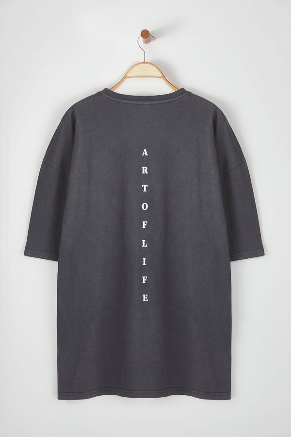Trendyol Trendyol Large Size Anthracite Oversize/Wide Cut Faded Effect Printed 100% Cotton T-Shirt
