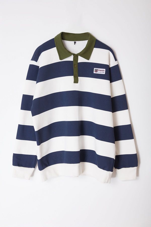 Trendyol Trendyol Large Size Navy Blue Regular/Normal Cut Comfortable Cotton Striped Sweatshirt with Fleece Inside