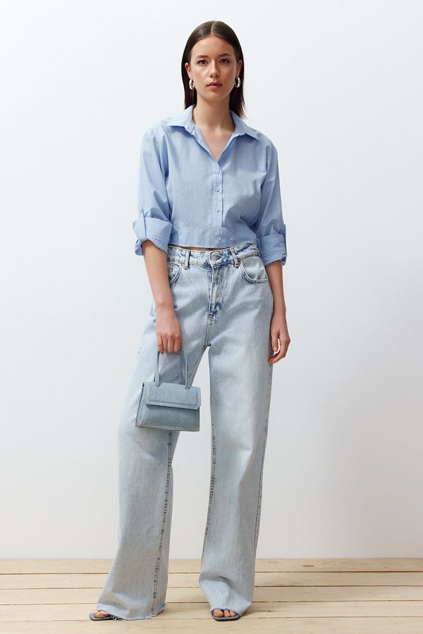 Trendyol Trendyol Light Blue Curling Sleeve Crop Woven Shirt