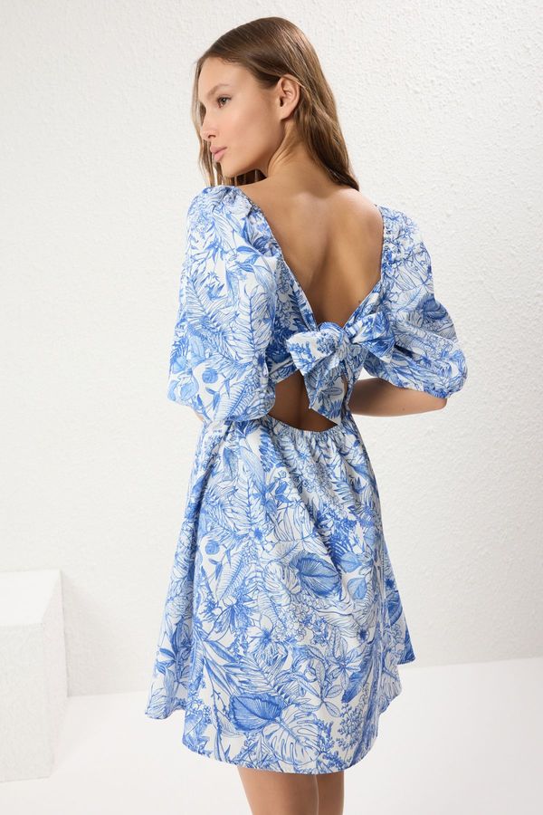 Trendyol Trendyol Light Blue Floral Cut Out / Flounce Mini Woven Dress