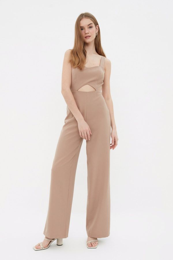 Trendyol Trendyol Mink Cut Out Detailed Jumpsuit