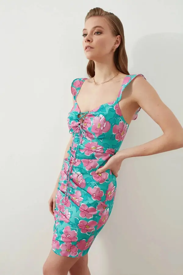 Trendyol Trendyol многоцветна флорална рокля